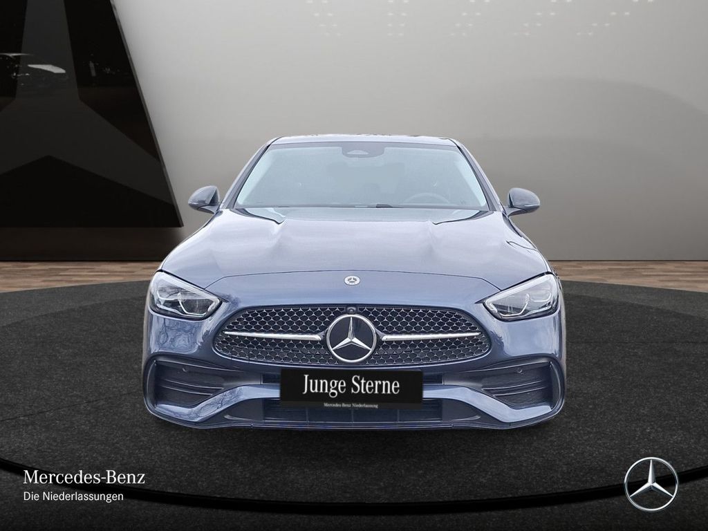 Mercedes-Benz C 200 2025