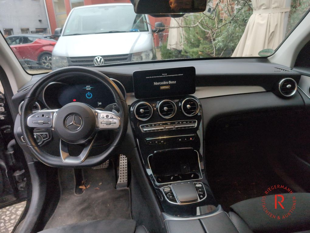 Mercedes-Benz GLC 300 2021