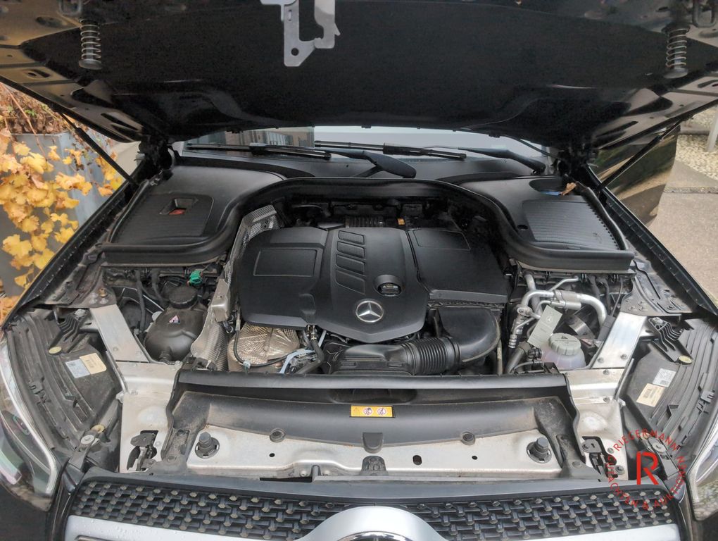 Mercedes-Benz GLC 300 2021