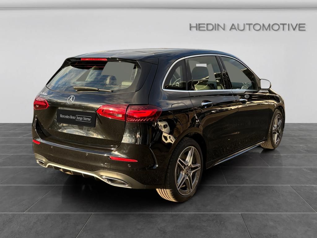 Mercedes-Benz B 250 2025