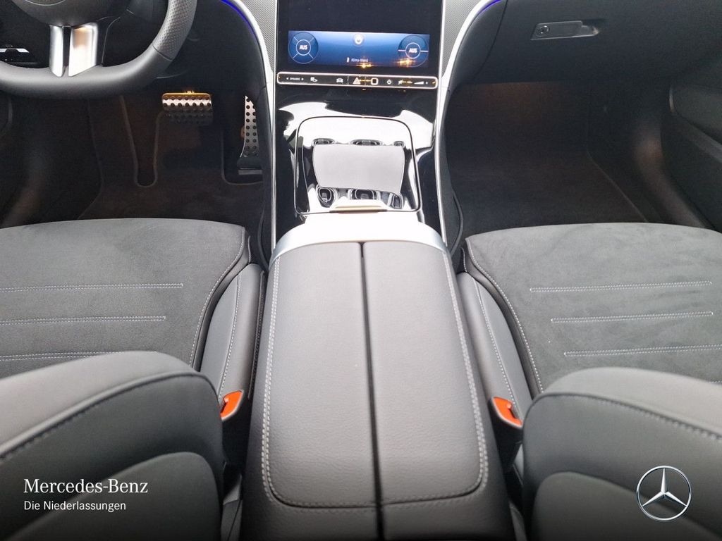 Mercedes-Benz C 200 2025