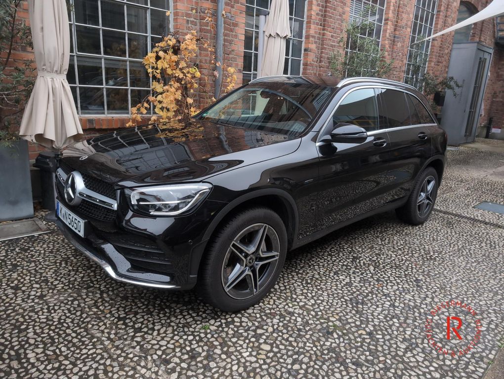 Mercedes-Benz GLC 300 2021
