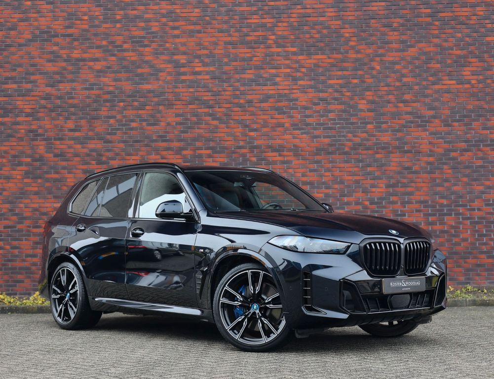 BMW X5 2023