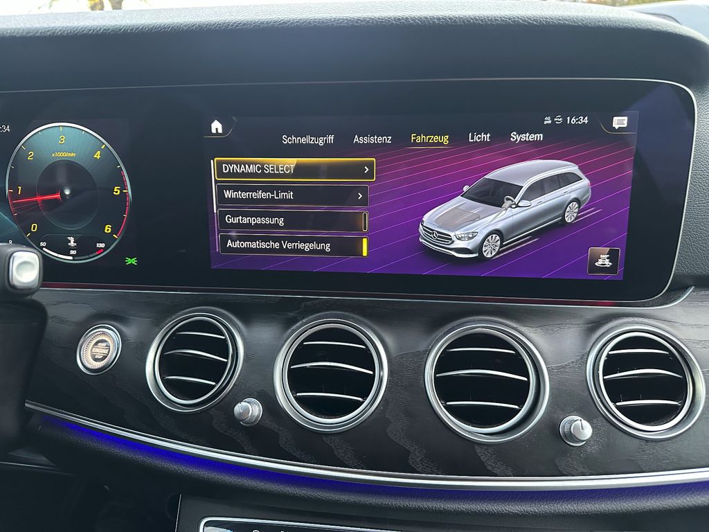 Mercedes-Benz E 220 2021