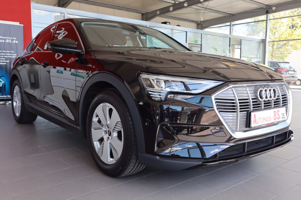Audi e-tron 2022