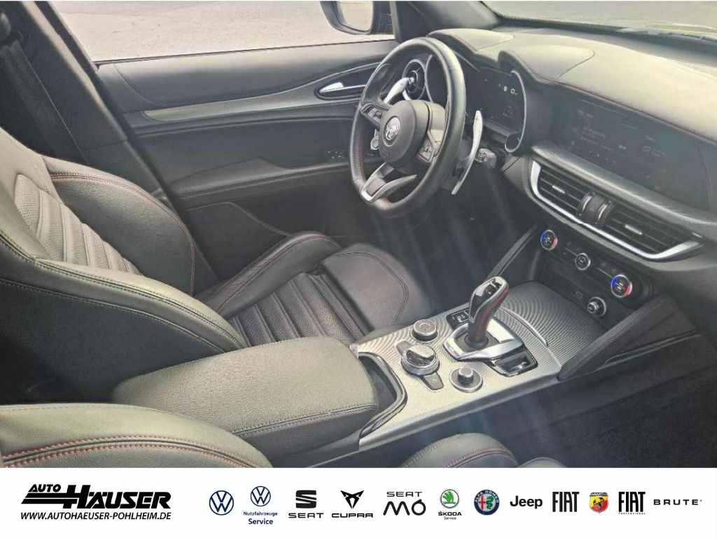 Alfa Romeo Stelvio 2023