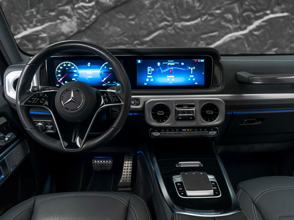 Mercedes-Benz 450 2024