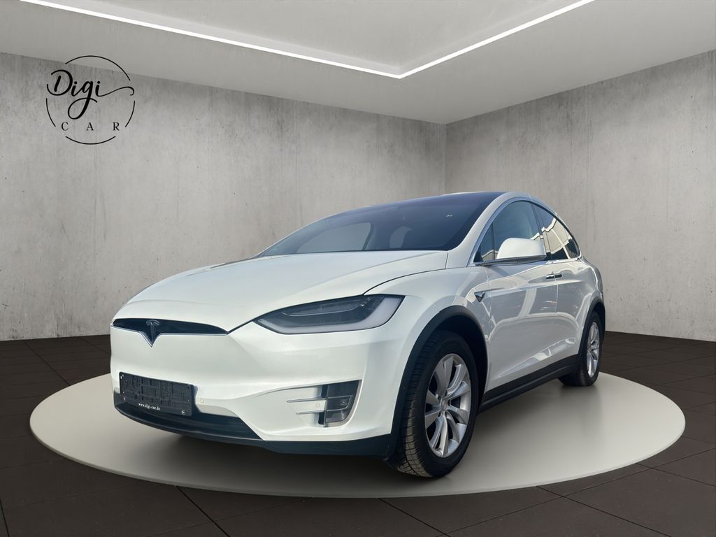 Tesla Model X 2017