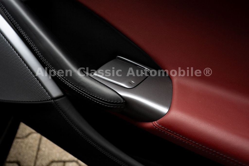 Ferrari Portofino 2020