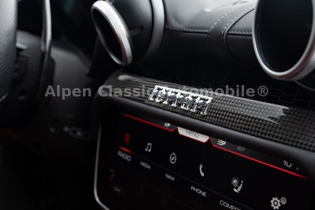 Ferrari Portofino 2020