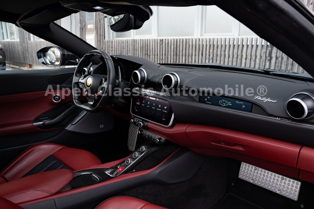 Ferrari Portofino 2020