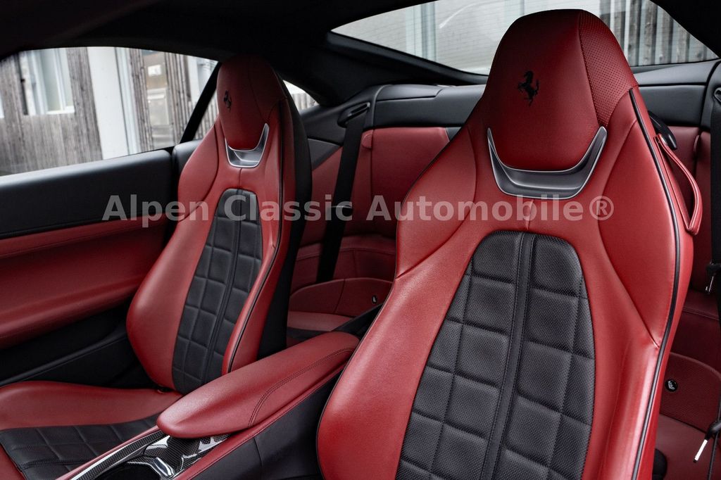 Ferrari Portofino 2020