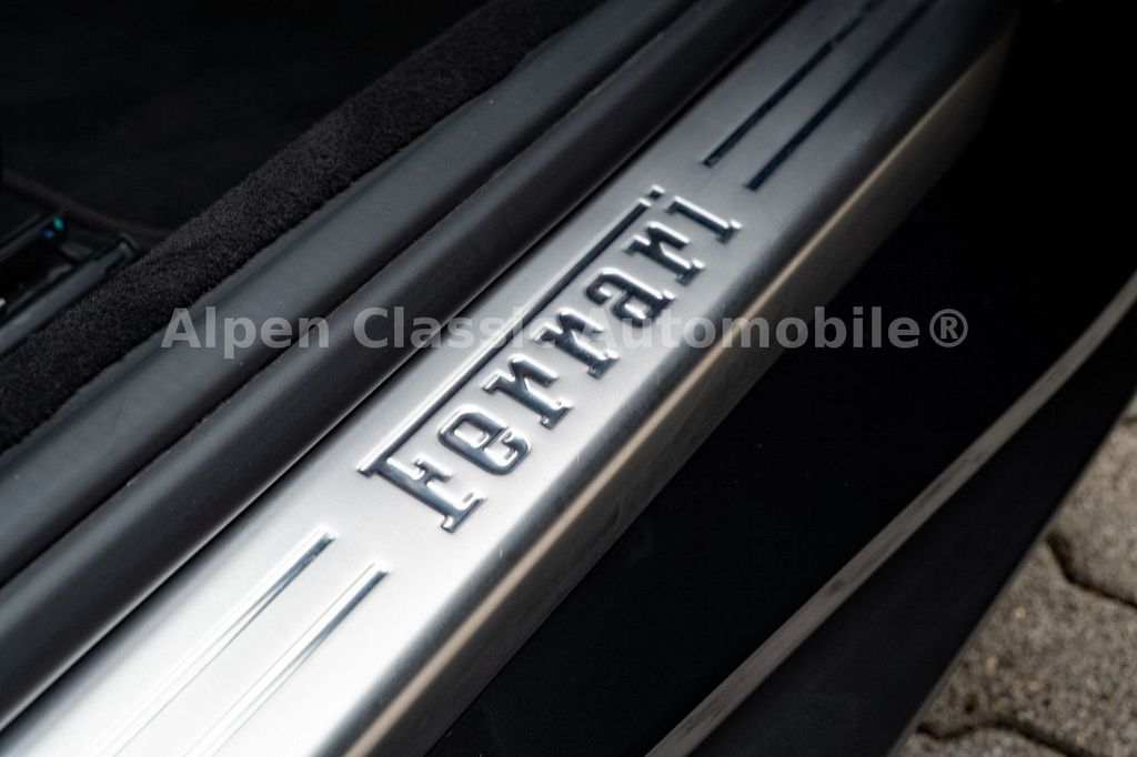 Ferrari Portofino 2020