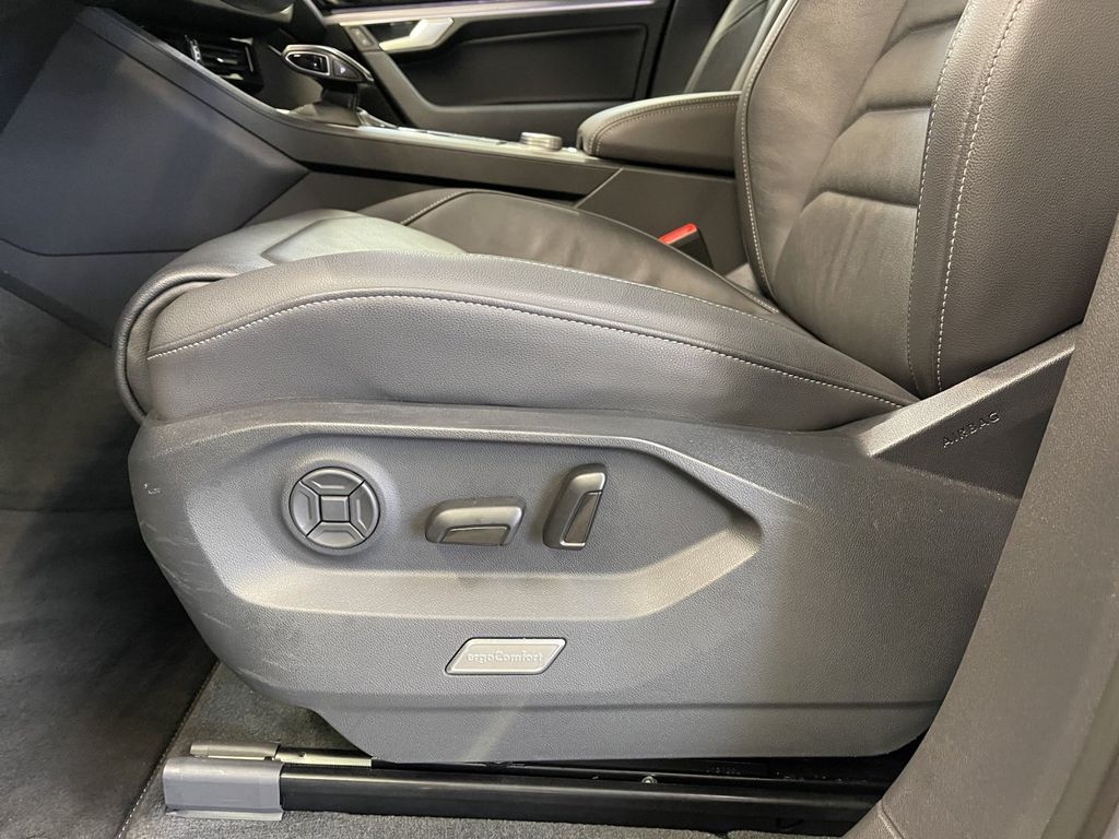 Volkswagen Touareg 2022