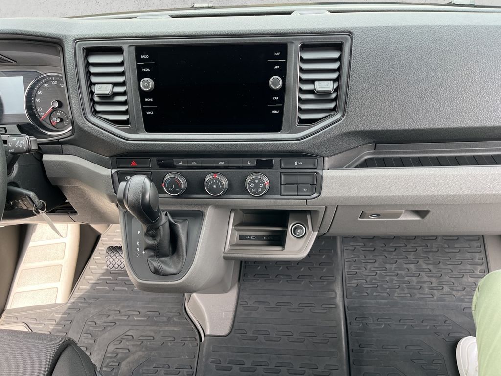 Volkswagen Crafter 2024