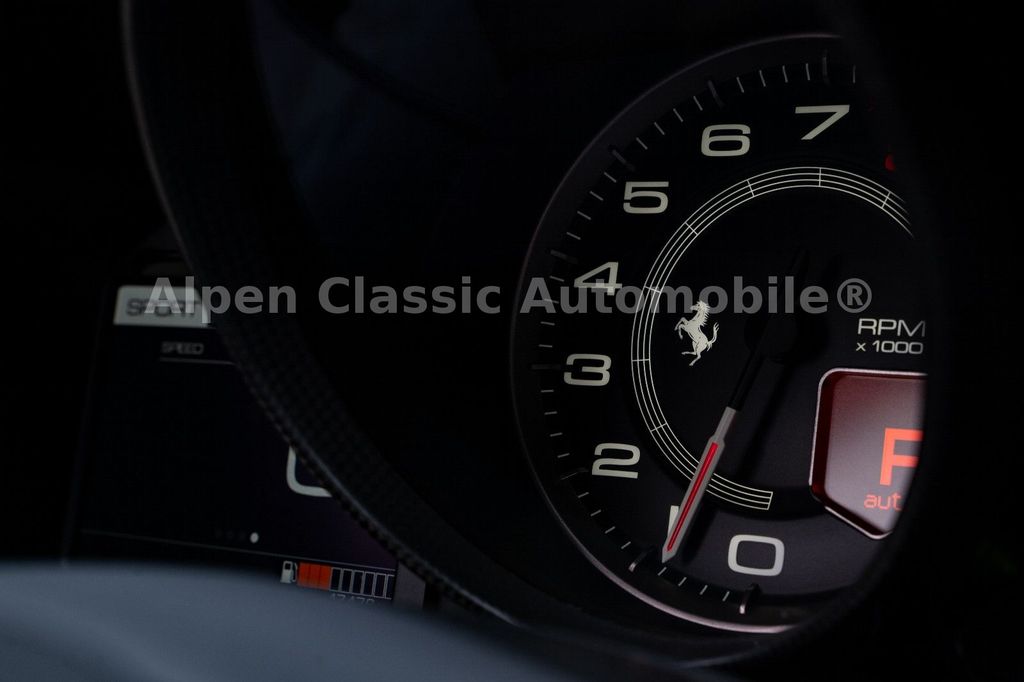 Ferrari Portofino 2020