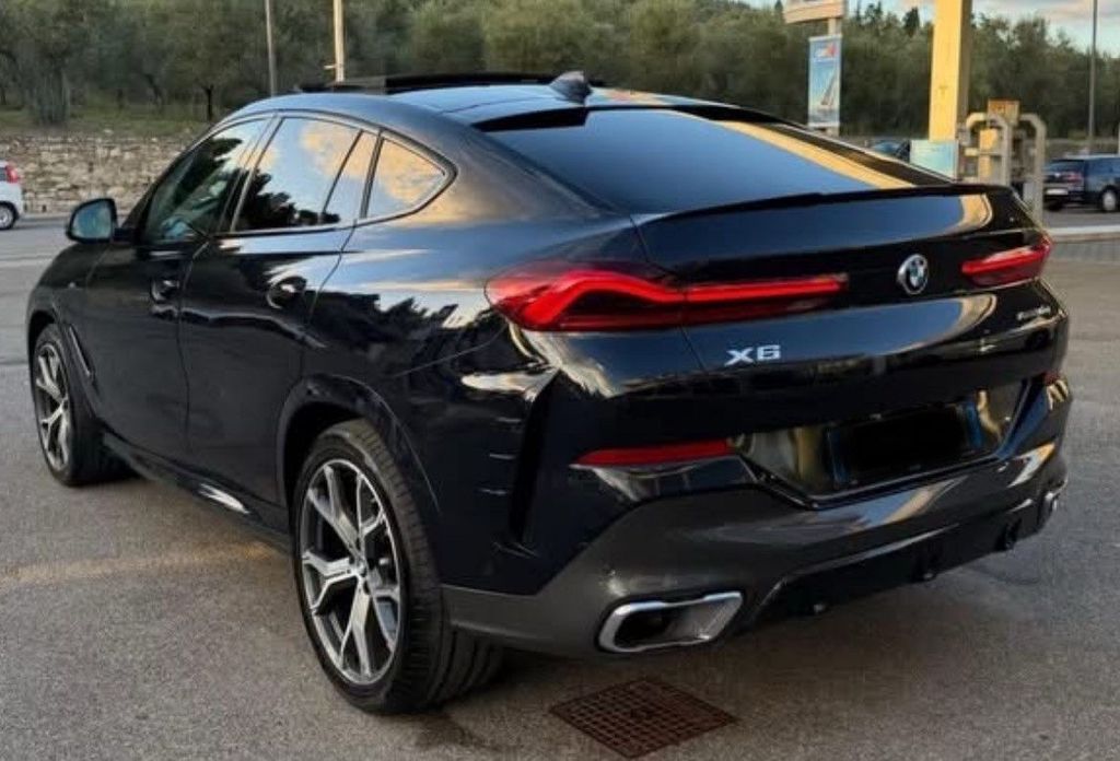 BMW X6 2021