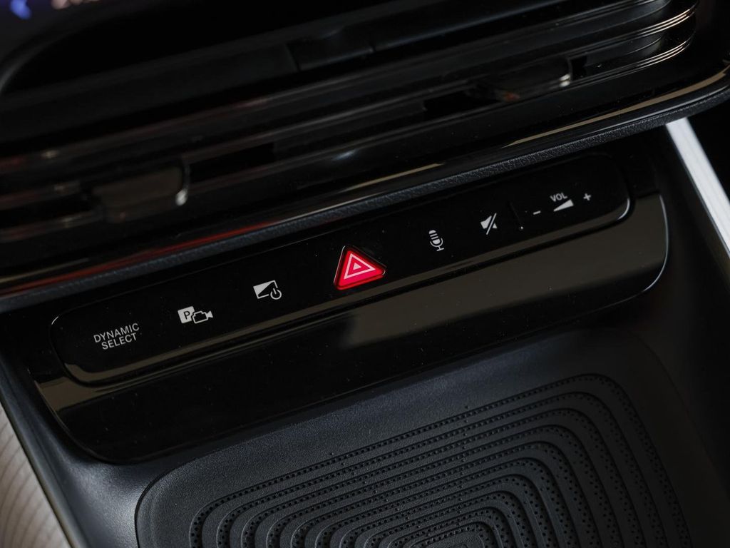 Mercedes-Benz CLA 250 2025