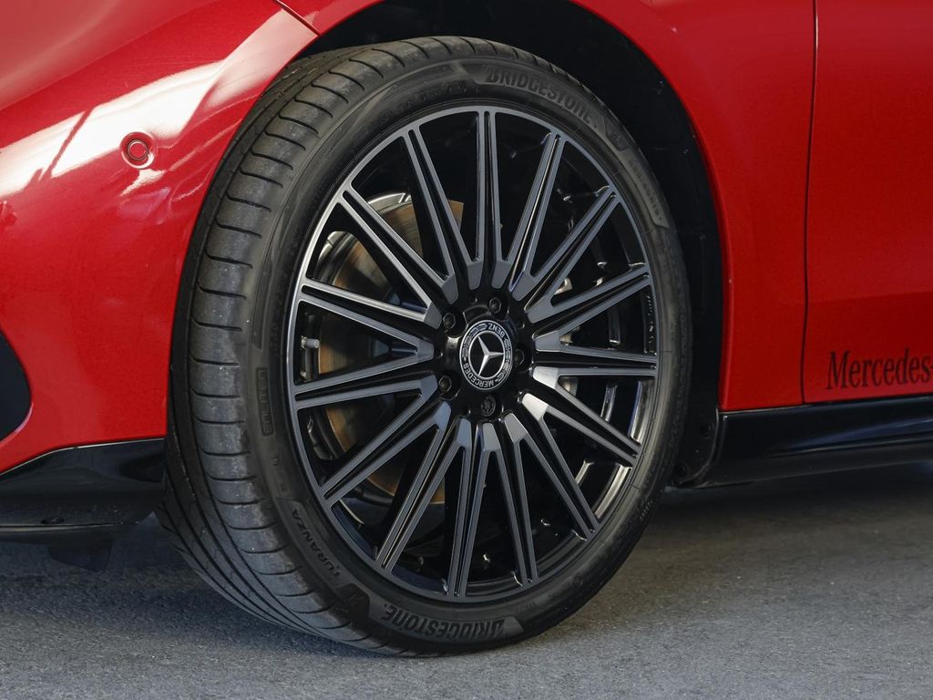 Mercedes-Benz CLA 250 2025