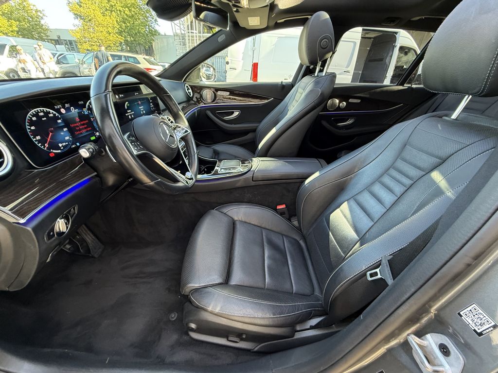 Mercedes-Benz E 300 2022