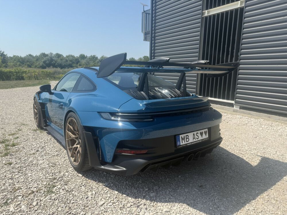 Porsche 992 2024