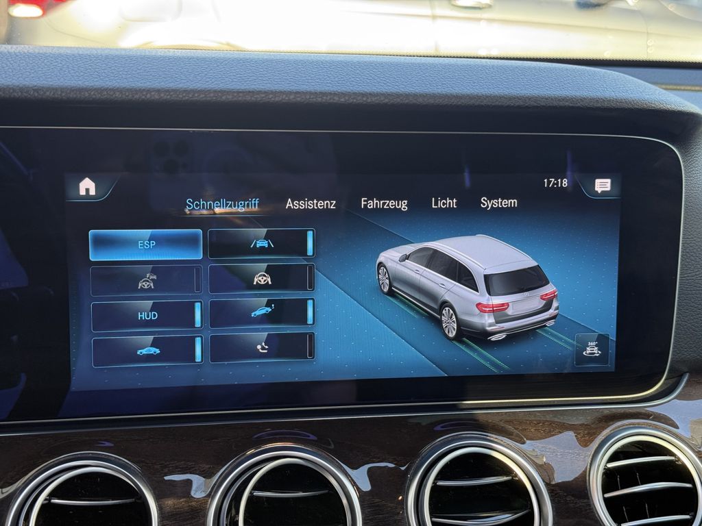 Mercedes-Benz E 300 2022