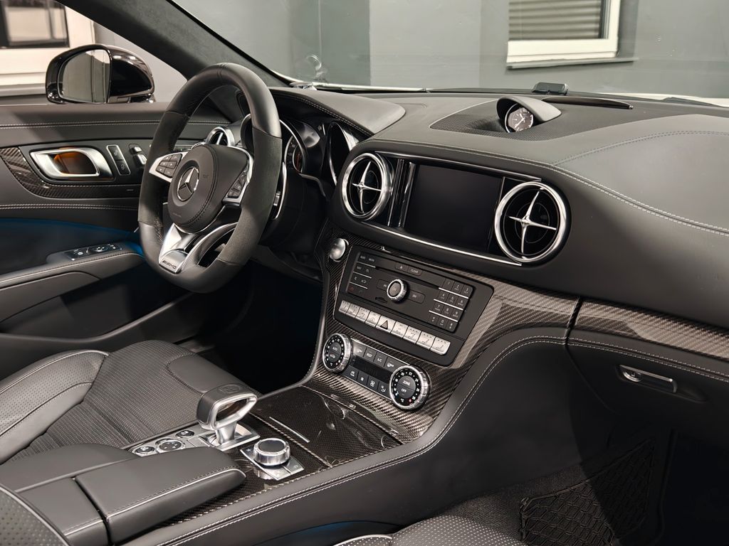 Mercedes-Benz SL 63 AMG 2017