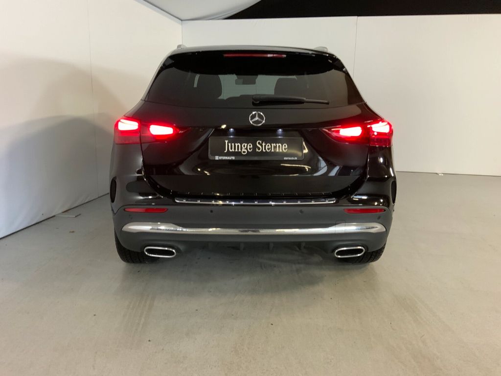 Mercedes-Benz GLA 200 2024