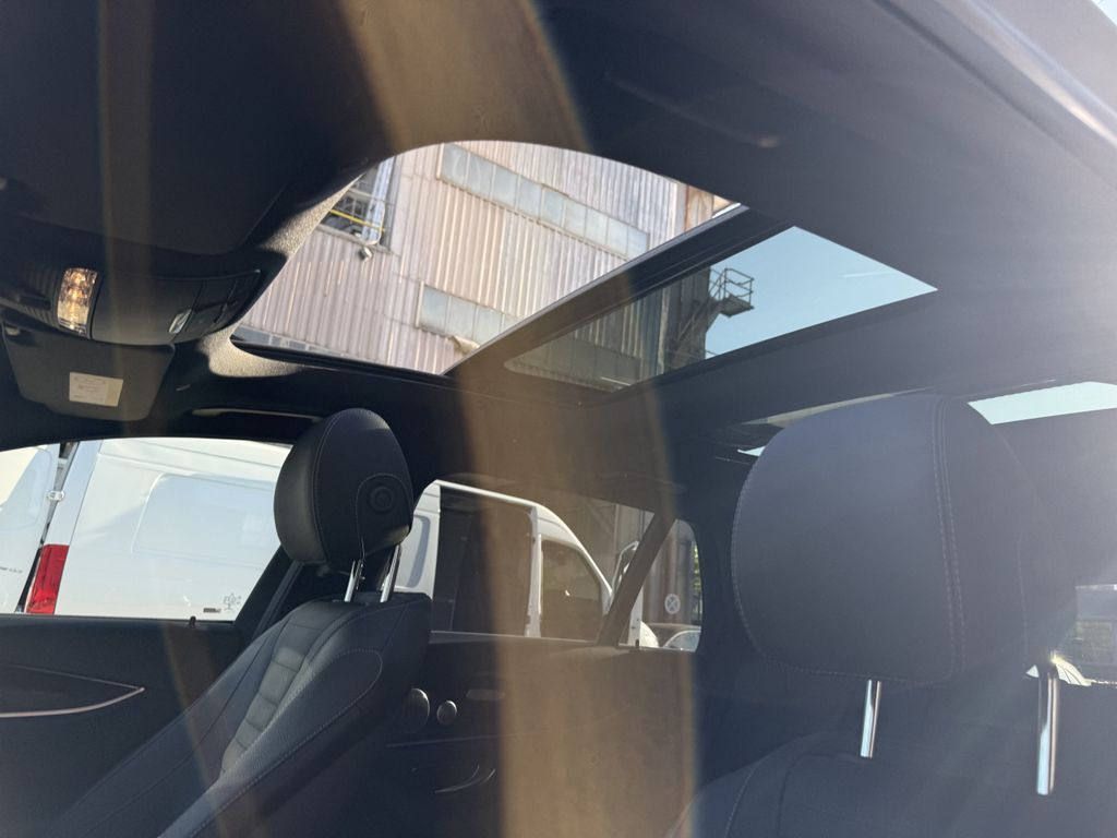 Mercedes-Benz E 300 2022