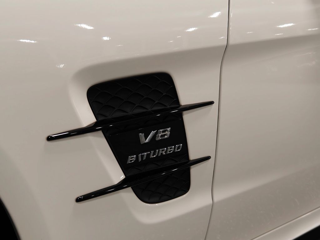 Mercedes-Benz SL 63 AMG 2017