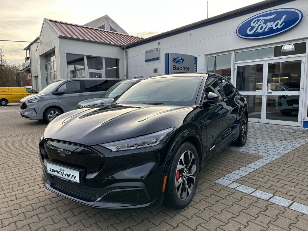 Ford Mustang Mach-E 2022