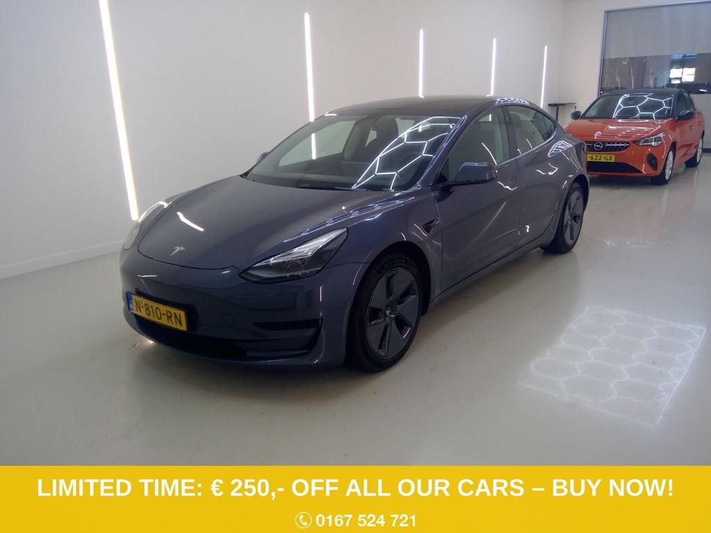 Tesla Model 3 2021