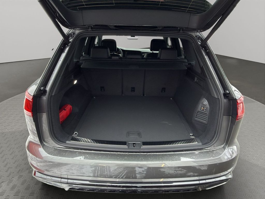 Volkswagen Touareg 2025