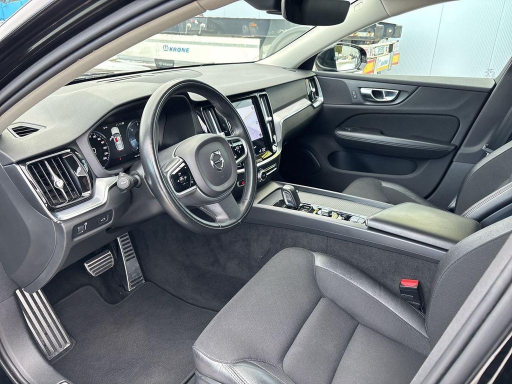 Volvo V60 2021