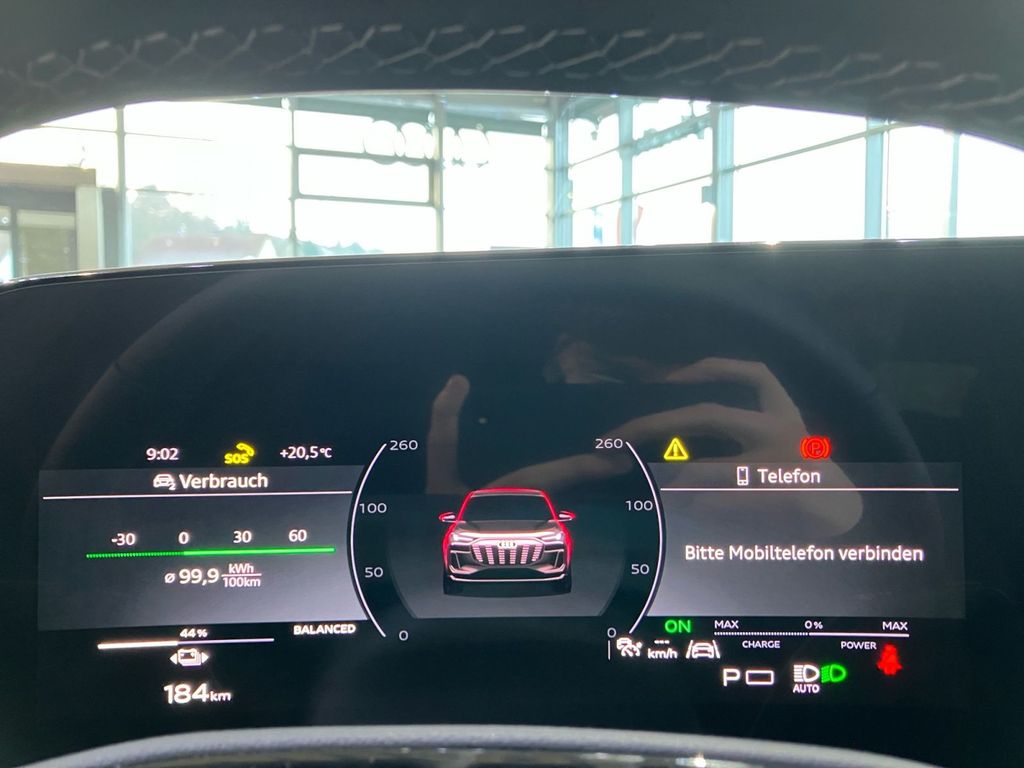 Audi Q6 e-tron