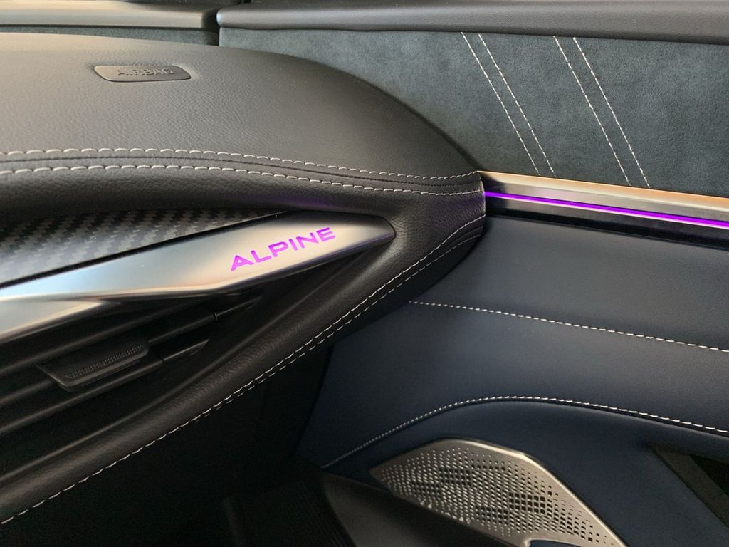 Alpine A390