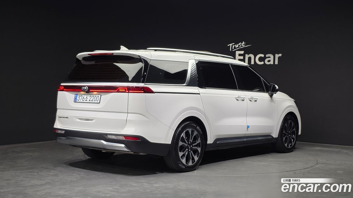 Kia Canival 2021