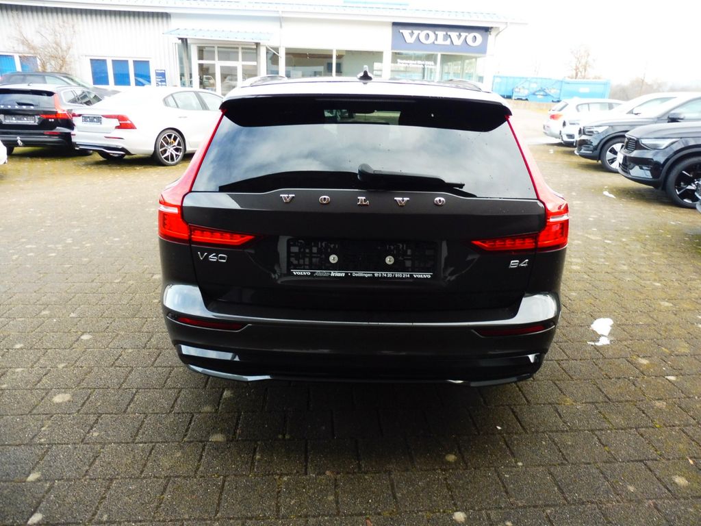Volvo V60 2023