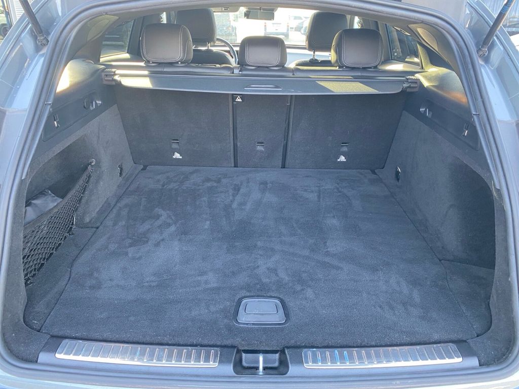 Mercedes-Benz EQC 2021