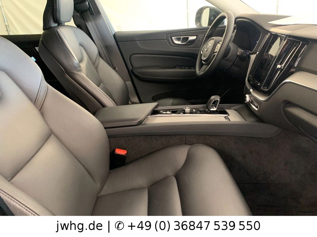 Volvo XC60 2022