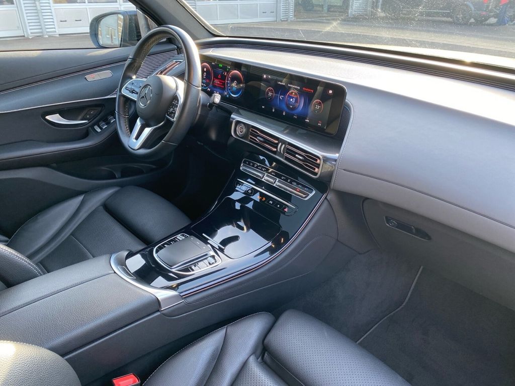 Mercedes-Benz EQC 2021