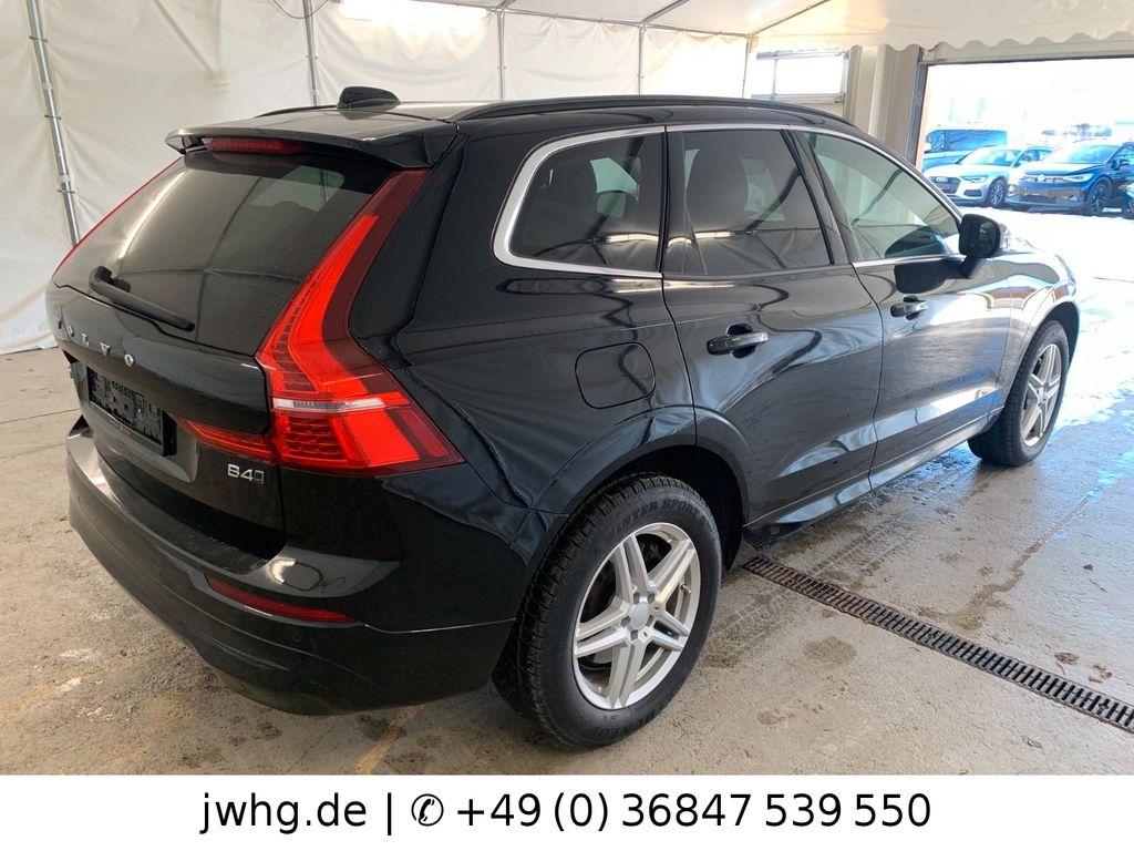 Volvo XC60 2022