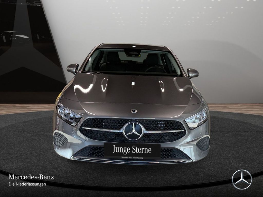 Mercedes-Benz A 250 2025