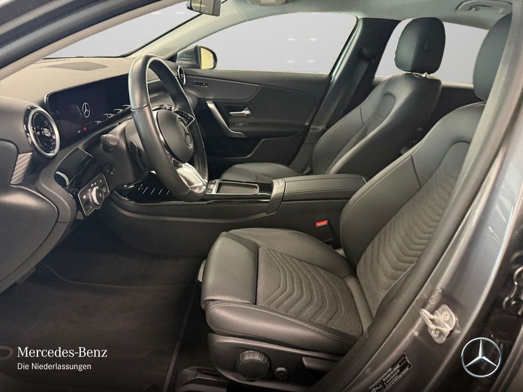 Mercedes-Benz A 250 2025