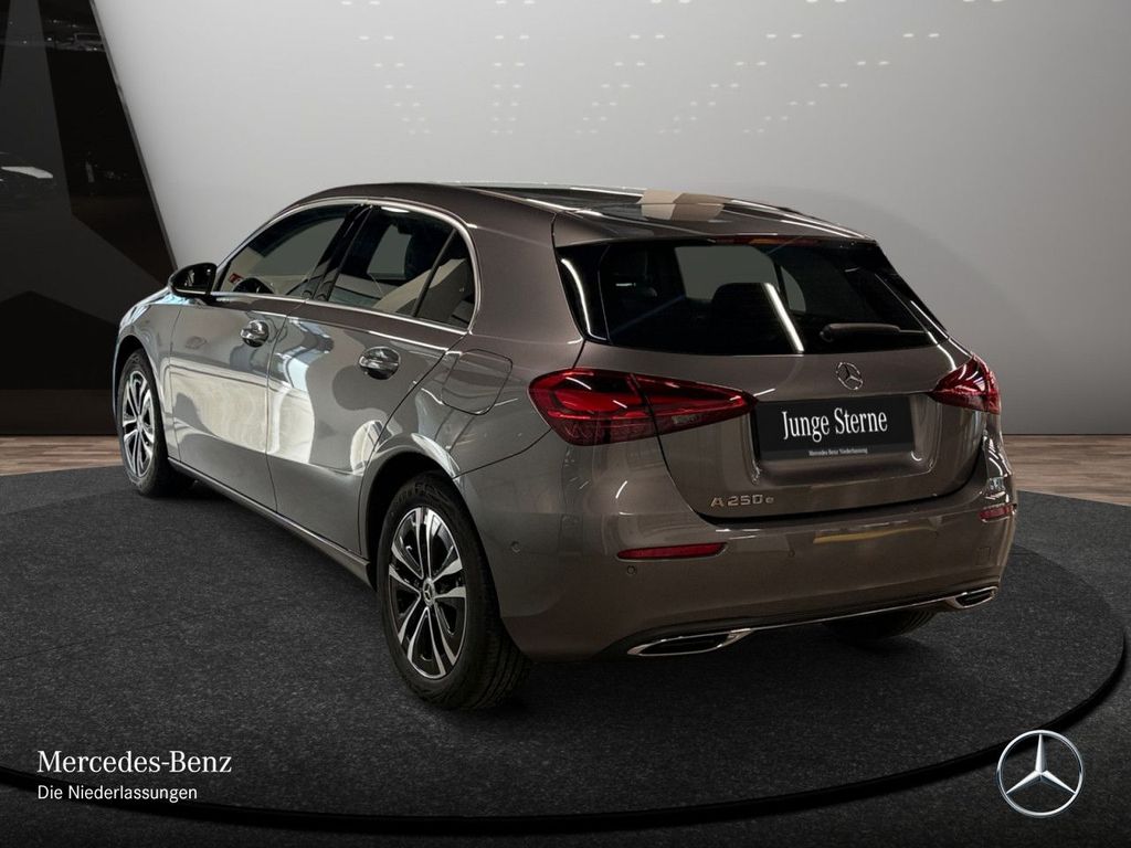Mercedes-Benz A 250 2025