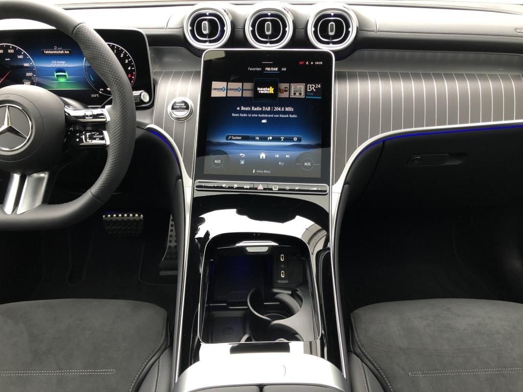 Mercedes-Benz GLC 300 2024