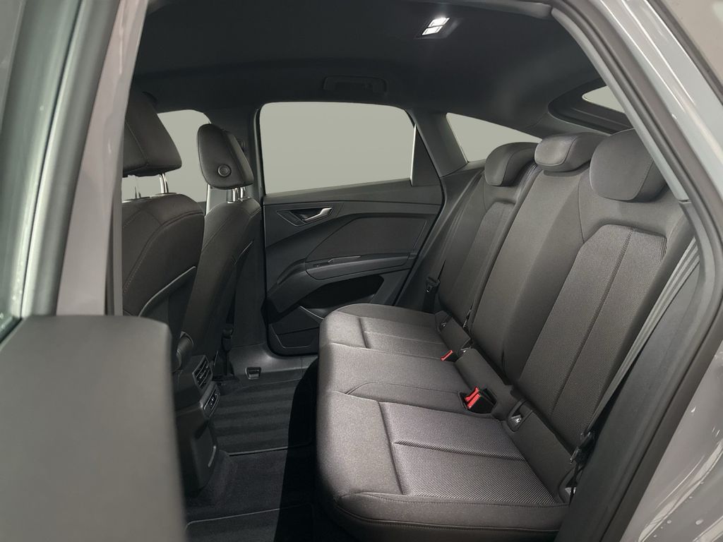 Audi Q4 e-tron 2023