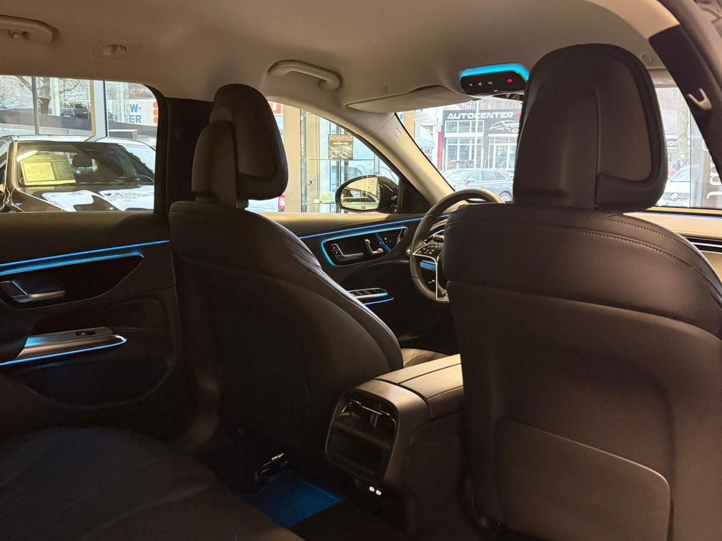 Mercedes-Benz E 300 2024