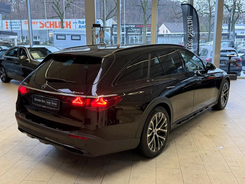 Mercedes-Benz E 300 2024