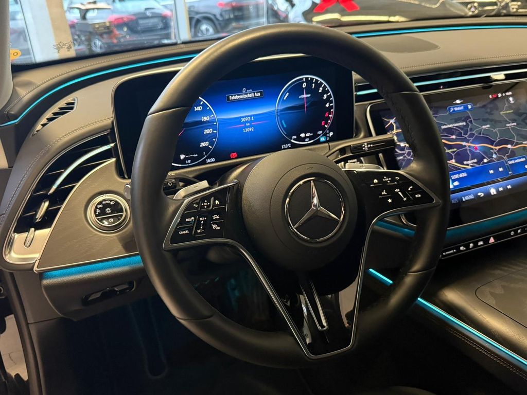 Mercedes-Benz E 300 2024